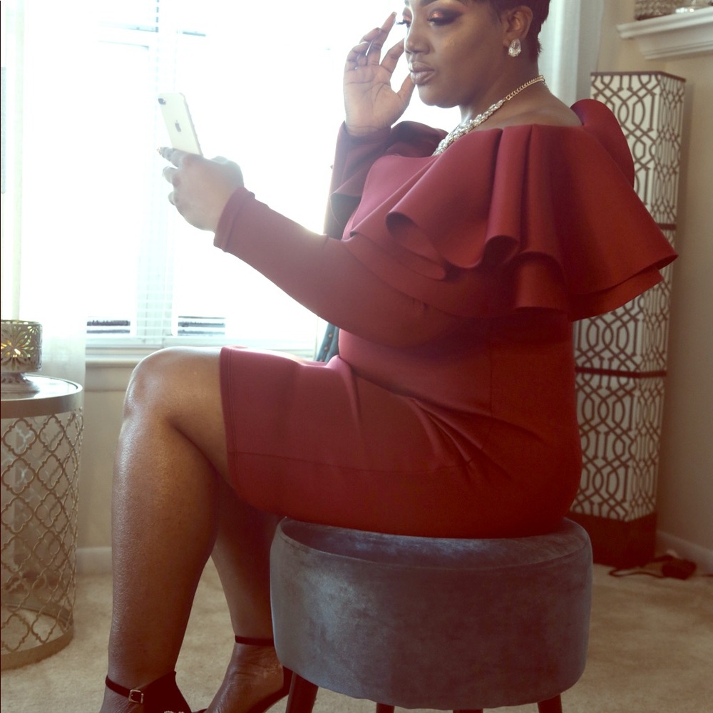 Chic Wine Plus Size Holiday Dress